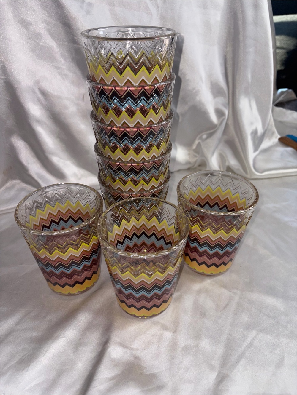 LOT 8 Like New Missoni for Target Plastic Tumbler Cups Colorful Zig Zag Pattern